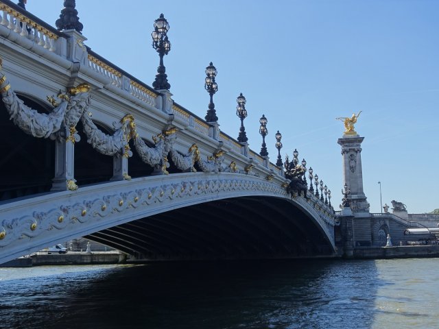 Le Pont Alexandre III. (L. Leclerc)